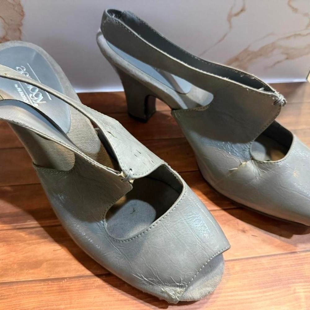 Aerology by Aerosoles grey leather slingback heels #heels #slingbacks 9.5